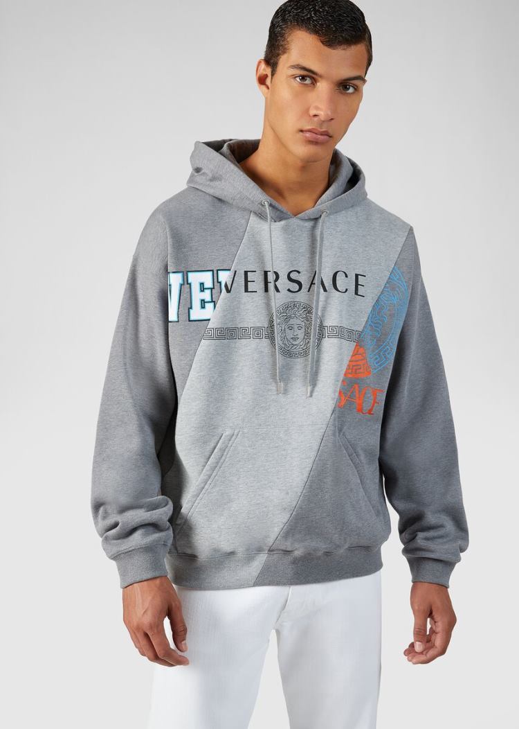 Versace Compilation Print Hoodie φουτερ με κουκουλα ανδρικα γκρι | 9UEDCJ5