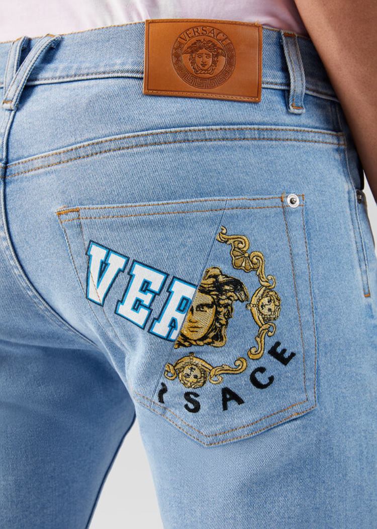 Versace Compilation Slim Fit Jeans τζιν παντελονι ανδρικα ανοιχτο μπλε | O1K4FF4
