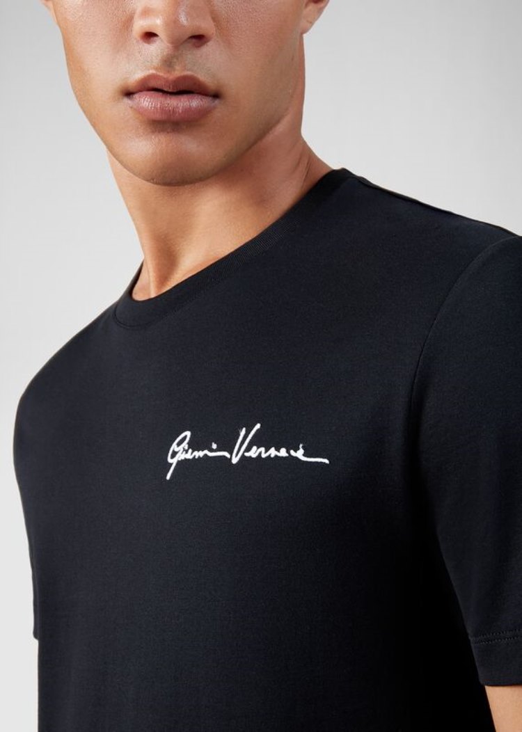 Versace GV Signature Embroidered T Shirt μπλουζακια ανδρικα μαυρα | 3VLCME7