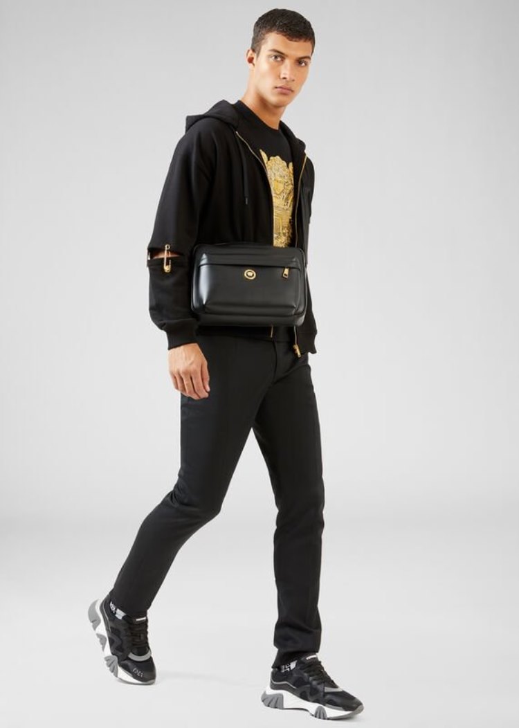 Versace Icon Messenger Bag τσάντεσ tote ανδρικα μαυρα | G1YPFLP