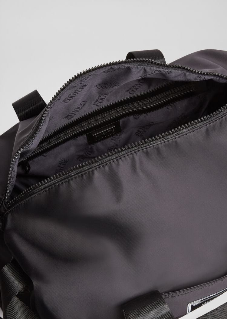 Versace Jeans Couture Duffle Bag With Reflex Stripes τσαντα Jeans Couture μαυρα | PZBMBMV