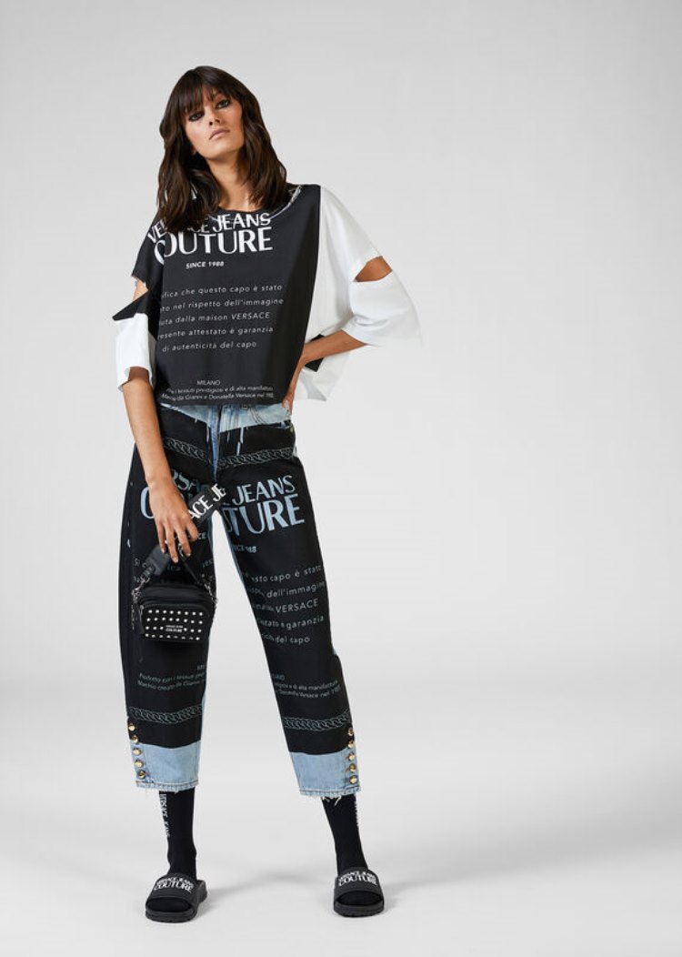 Versace Jeans Couture Etichetta Mom Fit Jeans τζιν παντελονι Jeans Couture μπλε | GA2NQUW