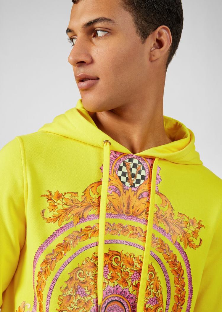Versace Le Pop Classique Print Hoodie Φούτερ ανδρικα κίτρινα | QYVXBFO