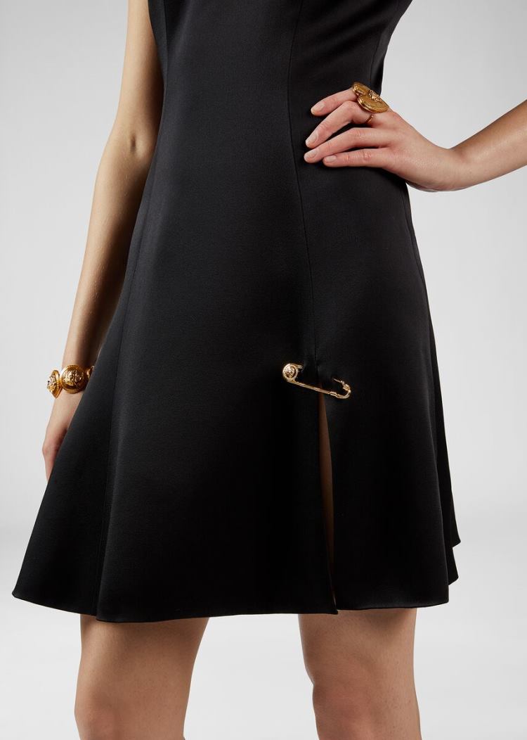 Versace Medusa Ασφαλείας Pin Mini φορεμα φορεμα γυναικεια μαυρα | 0548TC3