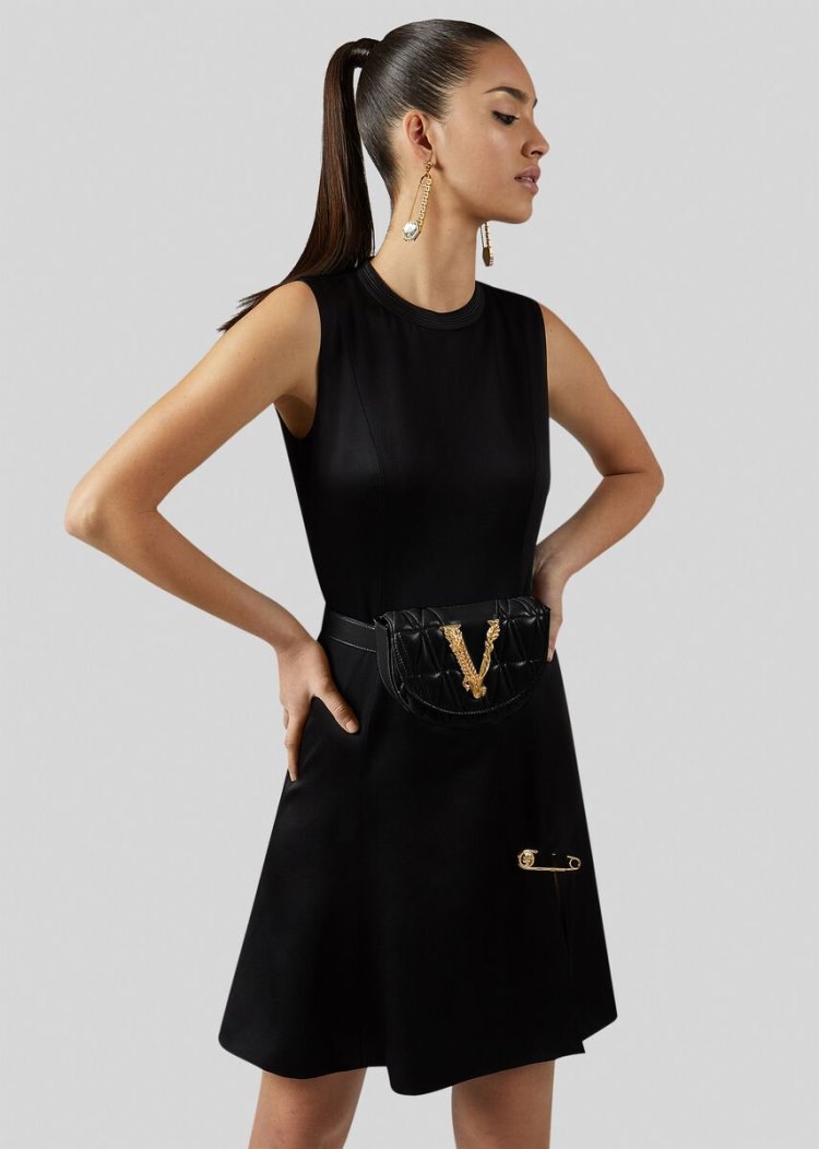 Versace Quilted Virtus Belt Bag Τσαντα Μεσησ γυναικεια μαυρα | 59DH8Q8