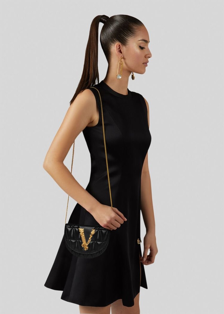 Versace Quilted Virtus Belt Bag Τσαντα Μεσησ γυναικεια μαυρα | 59DH8Q8