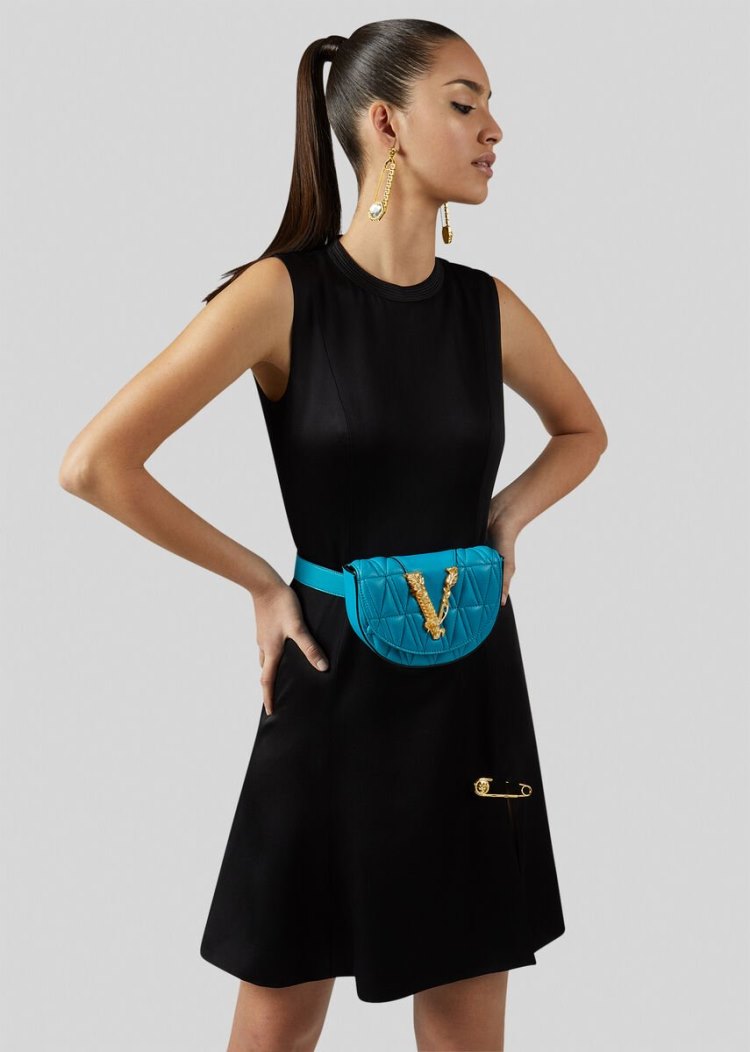 Versace Quilted Virtus Belt Bag Τσαντα Μεσησ γυναικεια μπλε | MWZMKGR