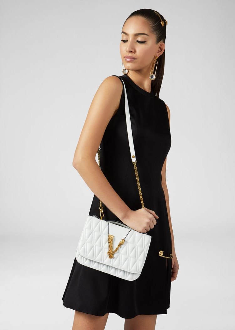 Versace Quilted Virtus Shoulder Bag τσάντεσ ώμου γυναικεια ασπρα | 15QEVHU
