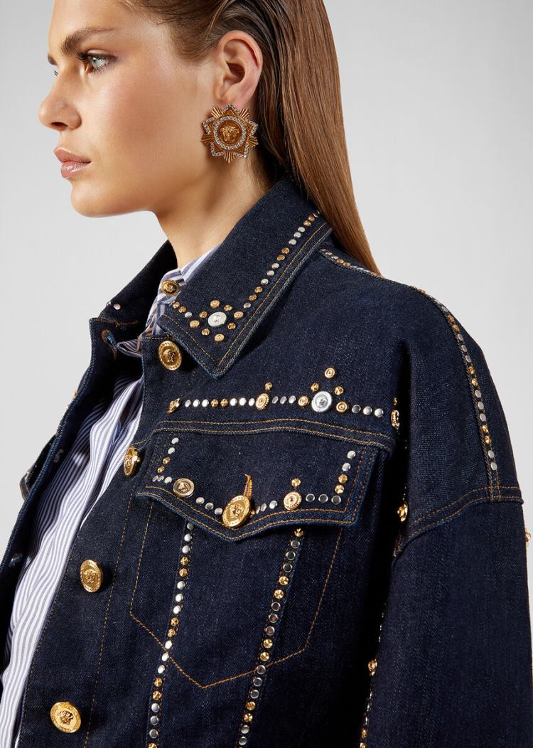 Versace Studded Denim Jacket μπουφαν γυναικεια μπλε | KS3SBUT