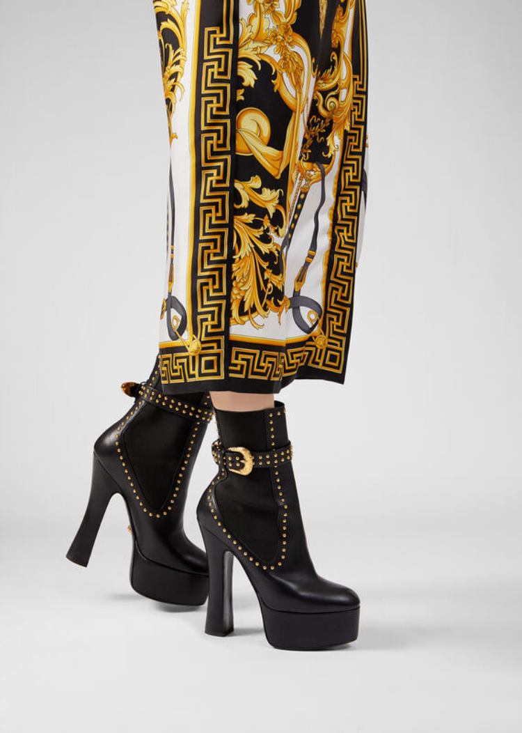 Versace Studded δερματινα Ankle Boots μποτεσ γυναικεια μαυρα | LDPUYOK