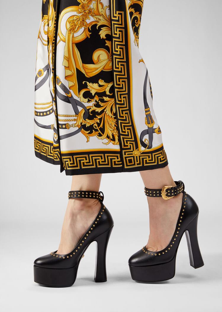Versace Studded δερματινα Pumps γοβεσ γυναικεια μαυρα | OTMCE6K