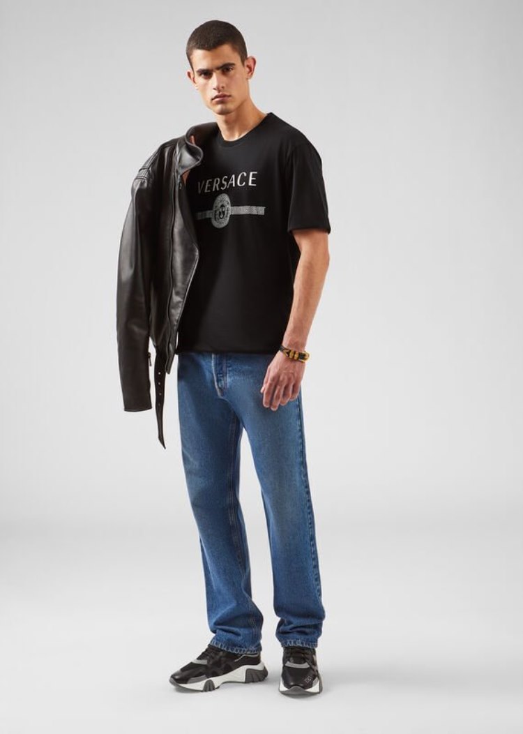 Versace Sustainable Logo Slim Fit T Shirt μπλουζακια ανδρικα μαυρα | 33V7137