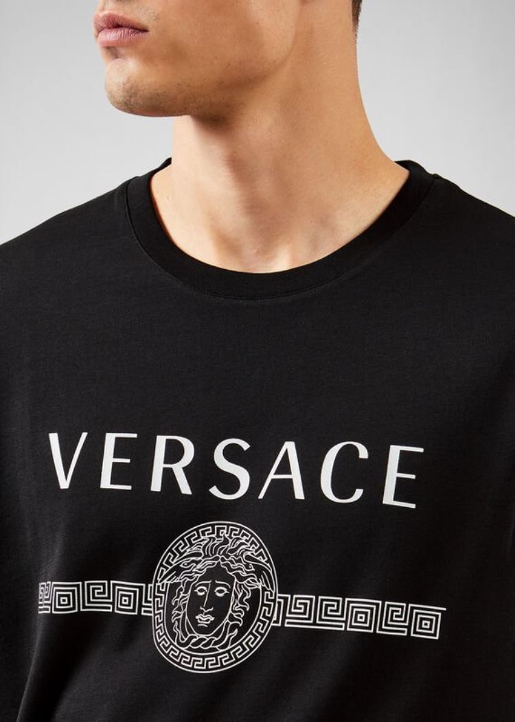 Versace Sustainable Logo Slim Fit T Shirt μπλουζακια ανδρικα μαυρα | 33V7137