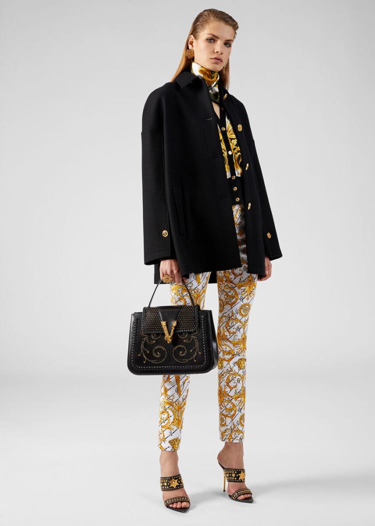 Versace Virtus Western Top Handle Bag Handle Bag γυναικεια μαυρα | 7AHBFOK