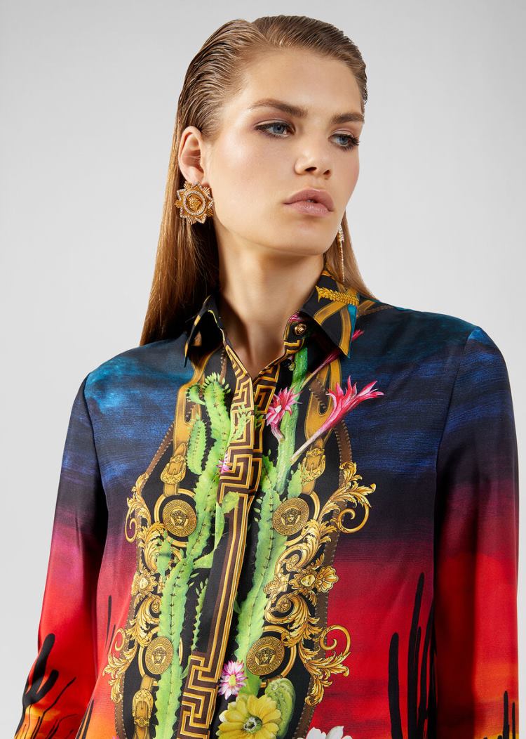 Versace Μπλούζες Desert Nights Print Silk Shirt πουκαμισα γυναικεια Πολύχρωμο | 5ONTUQ1